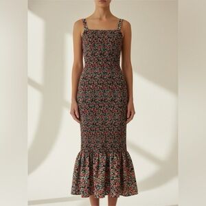 Chic Floral Maxi Dress in Black and Red